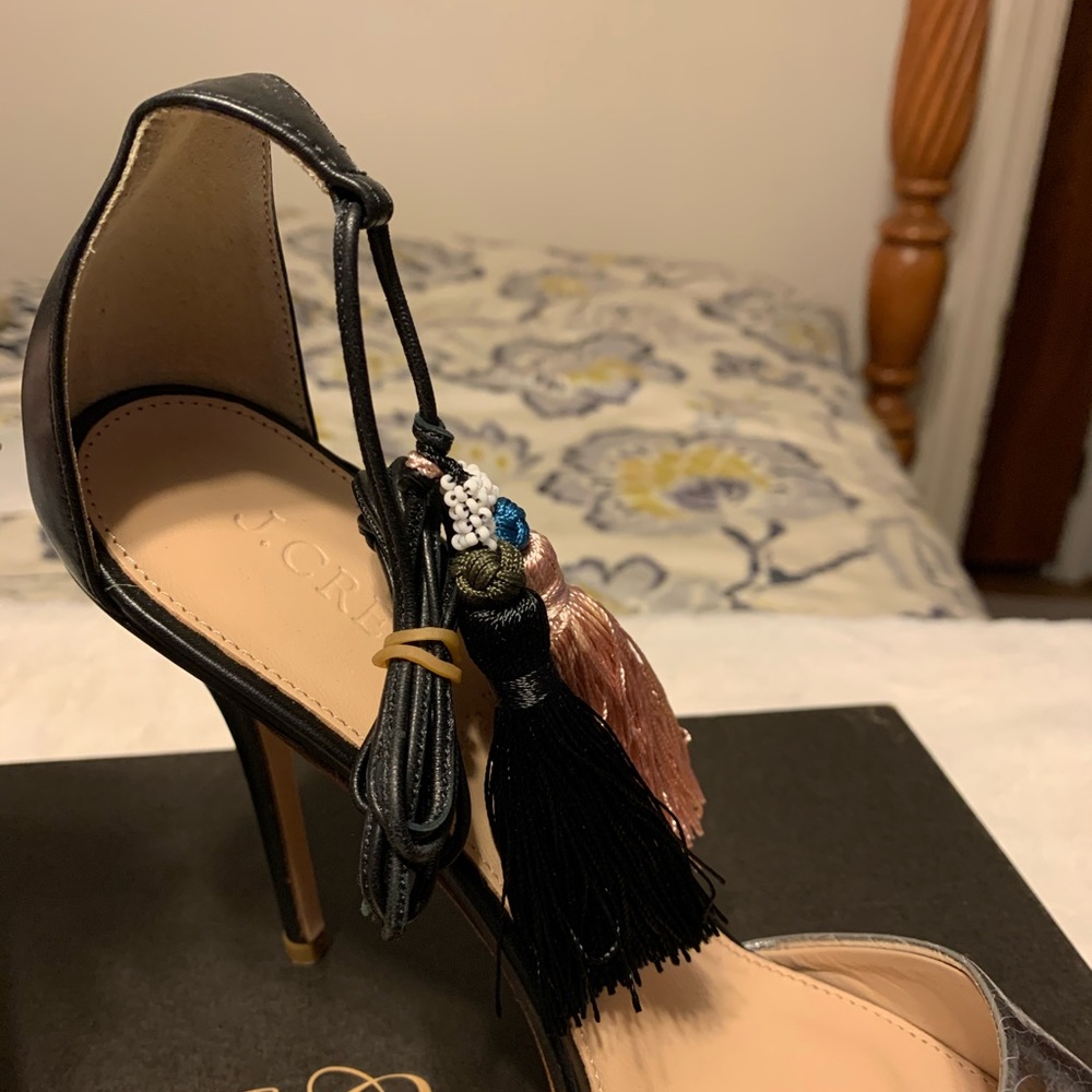 Shoes - Picture 3 of 7